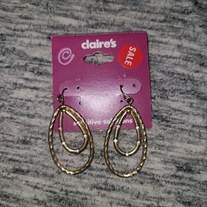 Gold dangle earrings